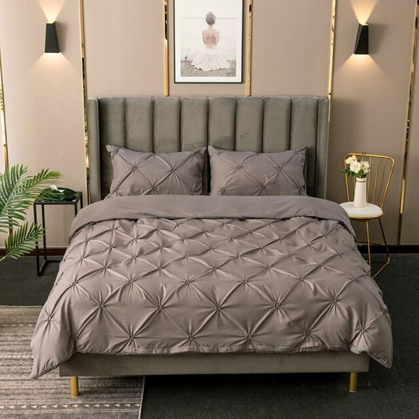 European-style Gathered Quilted Bedding Set